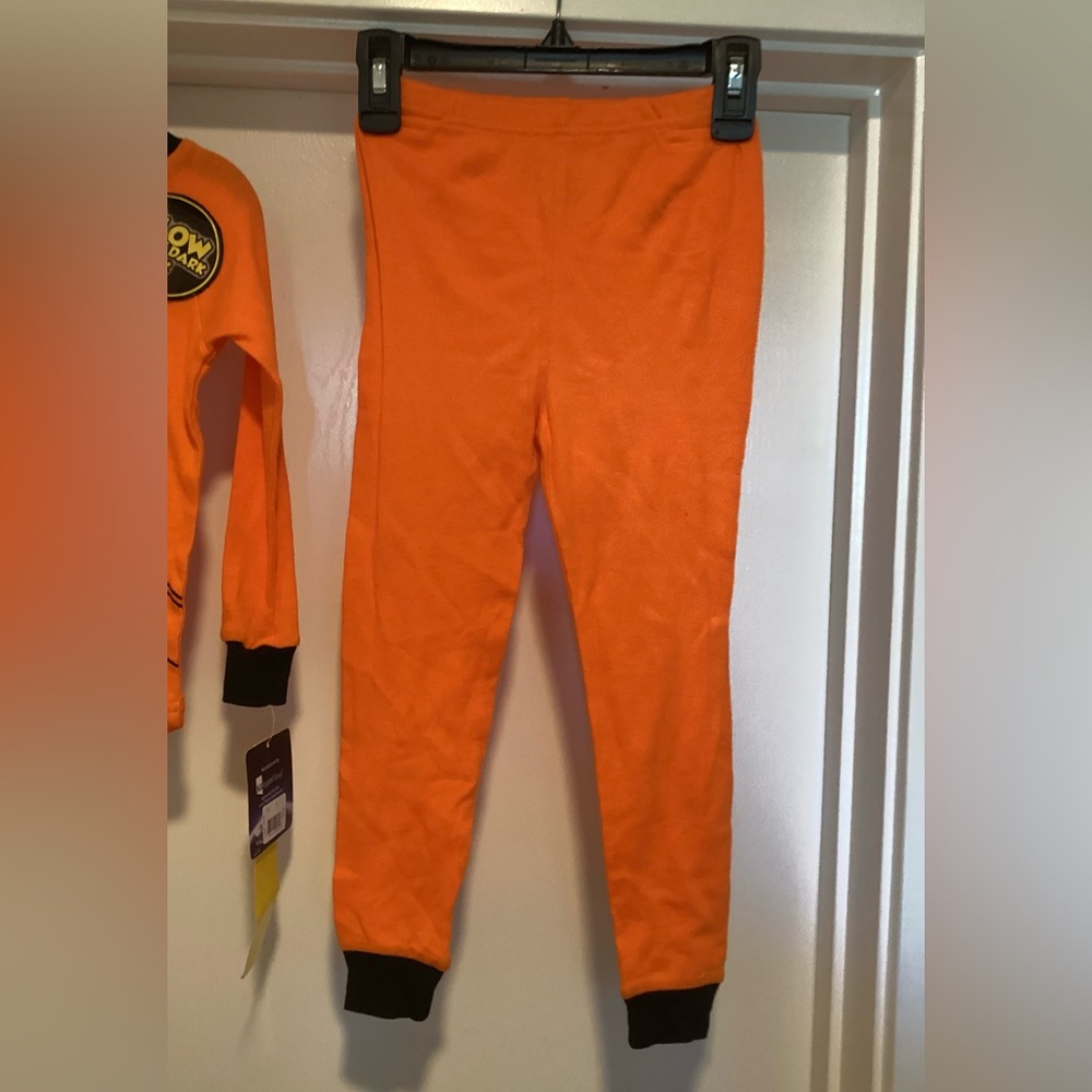 Kids Orange Glow-In-The-Dark Space Pajama Set - Picture 3 of 6
